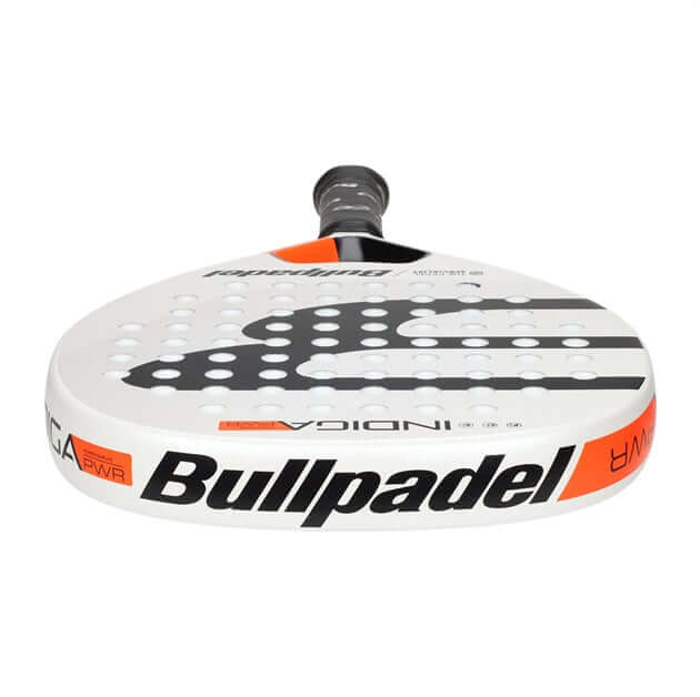 Bullpadel Indiga PWR 25 padel racket met diamantvorm, verkrijgbaar bij Bestelpadel tegen scherpe prijzen.